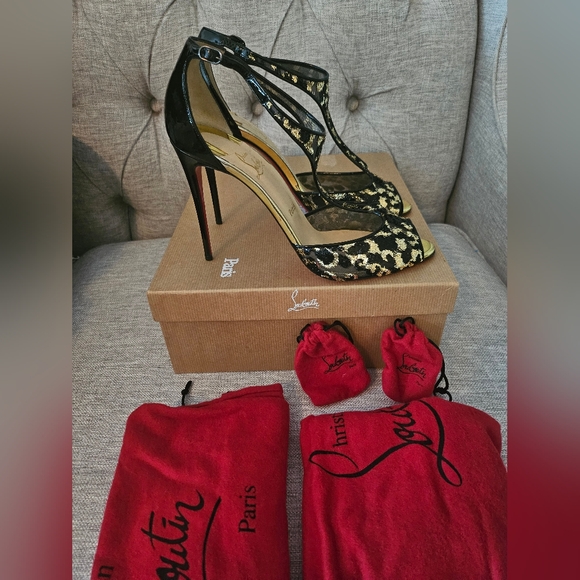 Christian Louboutin heel shoes - Picture 10 of 11
